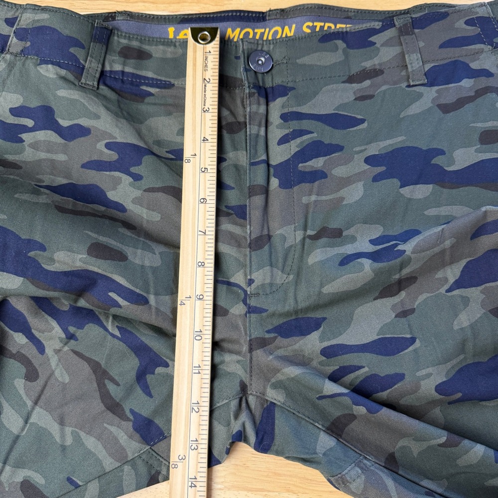 Lee Premium Select CARGO Pants Mens 40x30 Green CAMO Motion Stretch Straight - Picture 8 of 12